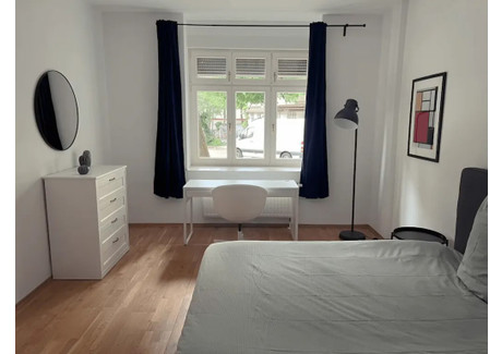 Mieszkanie do wynajęcia - Simplonstraße Berlin, Niemcy, 100 m², 1090 USD (4372 PLN), NET-93848463