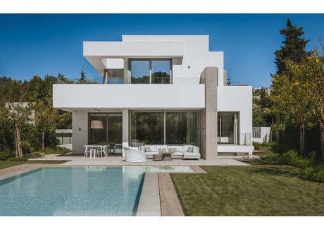 Dom na sprzedaż - El Paraíso Estepona, Hiszpania, 383 m², 3 006 282 USD (11 844 752 PLN), NET-89174990