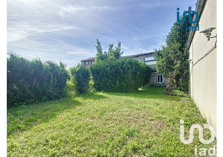 Mieszkanie na sprzedaż - Pelussin, Francja, 89 m², 199 423 USD (815 639 PLN), NET-99130415