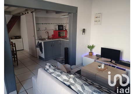 Mieszkanie na sprzedaż - Coutras, Francja, 70 m², 143 253 USD (587 336 PLN), NET-100728861