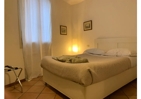 Mieszkanie do wynajęcia - Piazza di Porta San Vitale Bologna, Włochy, 55 m², 2418 USD (9696 PLN), NET-100793404