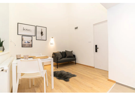 Mieszkanie do wynajęcia - Klauzál tér Budapest, Węgry, 25 m², 619 USD (2568 PLN), NET-101331369