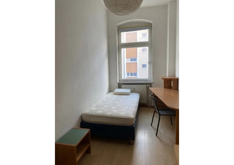 Mieszkanie do wynajęcia - Silbersteinstraße Berlin, Niemcy, 65 m², 707 USD (2956 PLN), NET-101952364