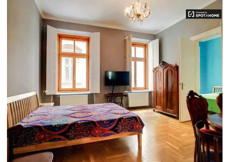 Mieszkanie do wynajęcia - Klauzál tér Budapest, Węgry, 77 m², 884 USD (3668 PLN), NET-102859561