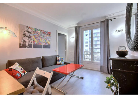 Mieszkanie do wynajęcia - Rue Rouvet Paris, Francja, 42 m², 1763 USD (6769 PLN), NET-94500554