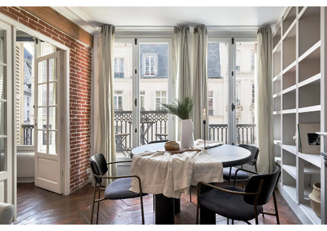 Mieszkanie do wynajęcia - Rue Montmartre Paris, Francja, 50 m², 5211 USD (20 532 PLN), NET-94789151
