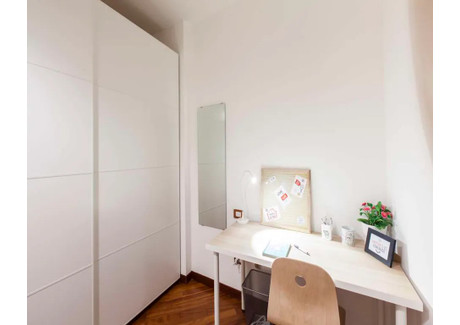 Mieszkanie do wynajęcia - Via Alessandro Astesani Milan, Włochy, 120 m², 865 USD (3406 PLN), NET-94956514