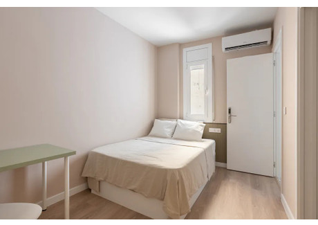 Mieszkanie do wynajęcia - Carrer d'Aragó Barcelona, Hiszpania, 120 m², 1087 USD (4262 PLN), NET-95006521