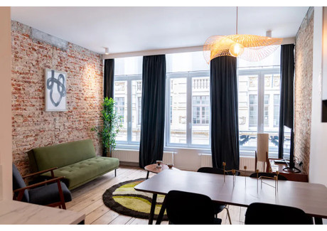 Mieszkanie do wynajęcia - Rue du Marché aux Herbes Brussels, Belgia, 130 m², 748 USD (2946 PLN), NET-95412612