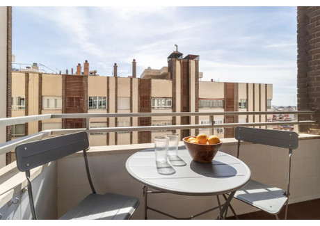 Mieszkanie do wynajęcia - Calle de Orense Madrid, Hiszpania, 87 m², 4432 USD (17 461 PLN), NET-95666291