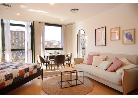 Mieszkanie do wynajęcia - Carrer de Mallorca Barcelona, Hiszpania, 55 m², 4552 USD (17 934 PLN), NET-95718476