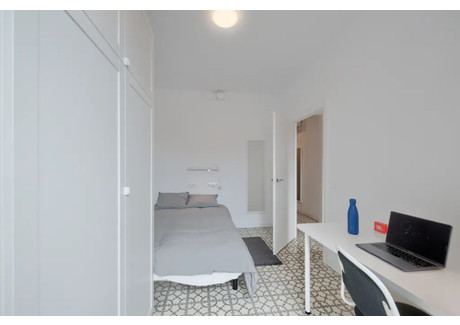 Mieszkanie do wynajęcia - Carrer de Còrsega Barcelona, Hiszpania, 69 m², 1054 USD (4226 PLN), NET-95746498