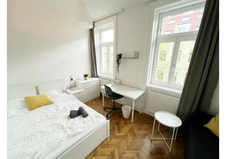 Mieszkanie do wynajęcia - Neustiftgasse Vienna, Austria, 60 m², 714 USD (2791 PLN), NET-95993667