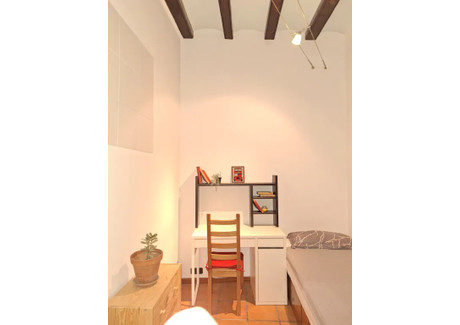 Mieszkanie do wynajęcia - Carrer Ample Barcelona, Hiszpania, 89 m², 588 USD (2440 PLN), NET-96353523