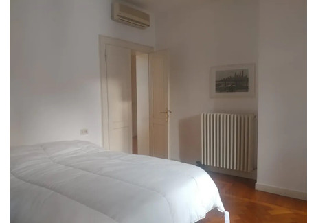 Mieszkanie do wynajęcia - Via San Mattia Padova, Włochy, 160 m², 871 USD (3433 PLN), NET-96783190