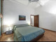 Mieszkanie do wynajęcia - Via del Corno Florence, Włochy, 40 m², 1796 USD (7076 PLN), NET-96783316
