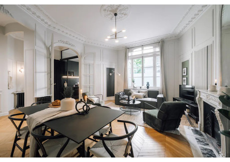Mieszkanie do wynajęcia - Rue de Lota Paris, Francja, 85 m², 6097 USD (24 877 PLN), NET-96930264