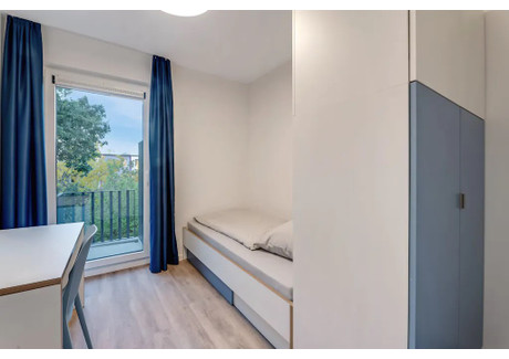 Mieszkanie do wynajęcia - Rathenaustraße Berlin, Niemcy, 18 m², 704 USD (2789 PLN), NET-97888068