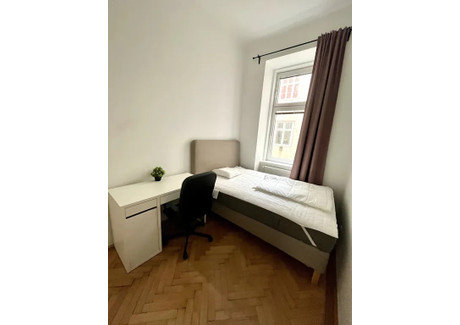 Mieszkanie do wynajęcia - Wedlgasse Vienna, Austria, 80 m², 659 USD (2577 PLN), NET-98028933