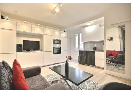 Mieszkanie do wynajęcia - Rue du Faubourg Saint-Denis Paris, Francja, 24 m², 1424 USD (5470 PLN), NET-98258782