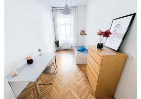 Mieszkanie do wynajęcia - Lónyay utca Budapest, Węgry, 160 m², 497 USD (1905 PLN), NET-99806090