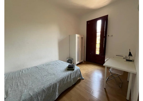 Mieszkanie do wynajęcia - Carrer del Bruc Barcelona, Hiszpania, 240 m², 609 USD (2387 PLN), NET-90195365