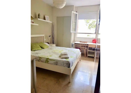 Mieszkanie do wynajęcia - Avinguda del Paral·lel Barcelona, Hiszpania, 115 m², 871 USD (3433 PLN), NET-90195411