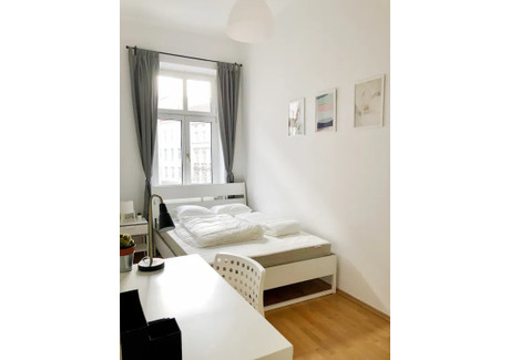 Mieszkanie do wynajęcia - Reinprechtsdorfer Straße Vienna, Austria, 70 m², 603 USD (2520 PLN), NET-90195494