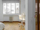 Mieszkanie do wynajęcia - Calle de Rosario Pino Madrid, Hiszpania, 215 m², 588 USD (2369 PLN), NET-90196592