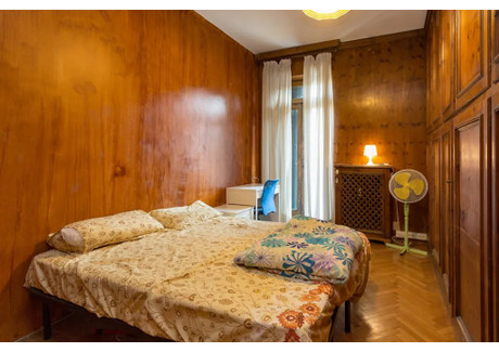 Mieszkanie do wynajęcia - Via Giovanni Segantini Milan, Włochy, 110 m², 753 USD (2967 PLN), NET-90196637
