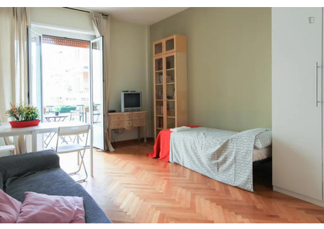 Mieszkanie do wynajęcia - Via Stendhal Milan, Włochy, 90 m², 985 USD (4027 PLN), NET-90196971