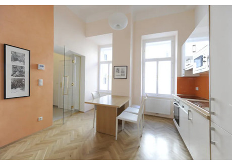 Mieszkanie do wynajęcia - Radetzkystraße Vienna, Austria, 48 m², 2428 USD (9324 PLN), NET-90197276