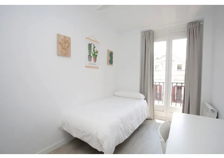 Mieszkanie do wynajęcia - Calle del Arenal Madrid, Hiszpania, 200 m², 537 USD (2166 PLN), NET-90197619