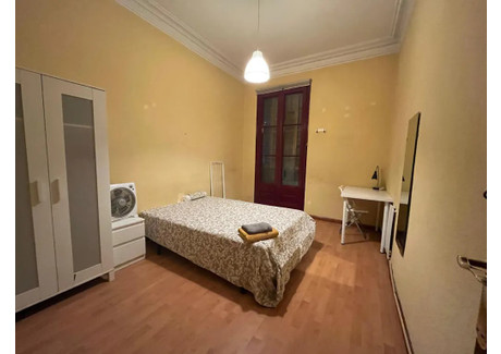 Mieszkanie do wynajęcia - Carrer del Bruc Barcelona, Hiszpania, 240 m², 596 USD (2445 PLN), NET-90198293