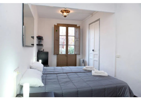 Mieszkanie do wynajęcia - Carrer de Bruniquer Barcelona, Hiszpania, 50 m², 975 USD (4045 PLN), NET-90199082