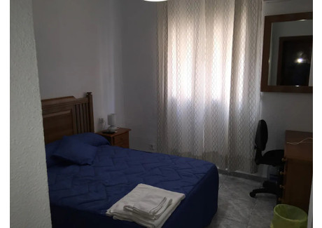 Mieszkanie do wynajęcia - Calle Diego de Almaguer Málaga, Hiszpania, 240 m², 636 USD (2551 PLN), NET-90199282