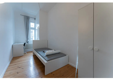 Mieszkanie do wynajęcia - Biebricher Straße Berlin, Niemcy, 66 m², 682 USD (2735 PLN), NET-90204986