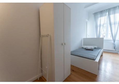 Mieszkanie do wynajęcia - Biebricher Straße Berlin, Niemcy, 66 m², 686 USD (2684 PLN), NET-90204988