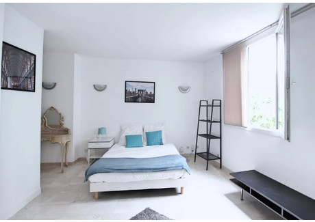 Mieszkanie do wynajęcia - Rue de Clignancourt Paris, Francja, 70 m², 1070 USD (4378 PLN), NET-90206411