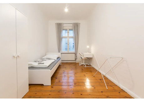 Mieszkanie do wynajęcia - Bornholmer Straße Berlin, Niemcy, 62 m², 731 USD (2930 PLN), NET-90206996