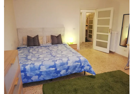 Mieszkanie do wynajęcia - Via del Campuccio Florence, Włochy, 60 m², 786 USD (3284 PLN), NET-90207579