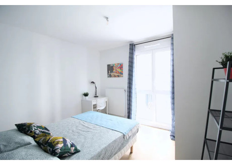 Mieszkanie do wynajęcia - Rue Mozart Clichy, Francja, 85 m², 936 USD (3884 PLN), NET-90207643