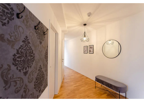 Mieszkanie do wynajęcia - Radetzkystraße Vienna, Austria, 77 m², 4034 USD (15 491 PLN), NET-90207659