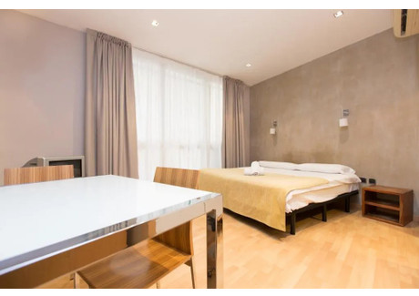 Mieszkanie do wynajęcia - Carrer dels Tiradors Barcelona, Hiszpania, 35 m², 1553 USD (6444 PLN), NET-90207662