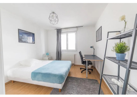 Mieszkanie do wynajęcia - Avenue de Colmar Strasbourg, Francja, 98 m², 677 USD (2605 PLN), NET-90207699