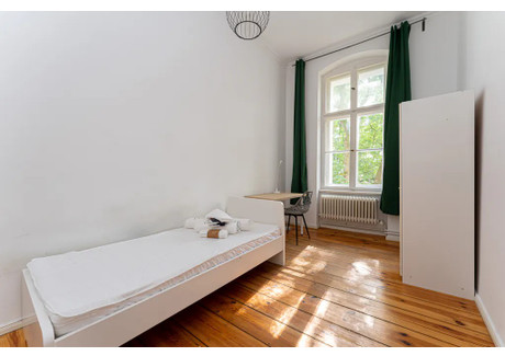 Mieszkanie do wynajęcia - Kaiser-Friedrich-Straße Berlin, Niemcy, 97 m², 711 USD (2731 PLN), NET-90207959