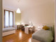 Mieszkanie do wynajęcia - Via Lomellina Milan, Włochy, 60 m², 562 USD (2214 PLN), NET-90208022