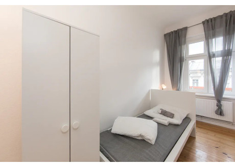 Mieszkanie do wynajęcia - Biebricher Straße Berlin, Niemcy, 66 m², 686 USD (2681 PLN), NET-90208203