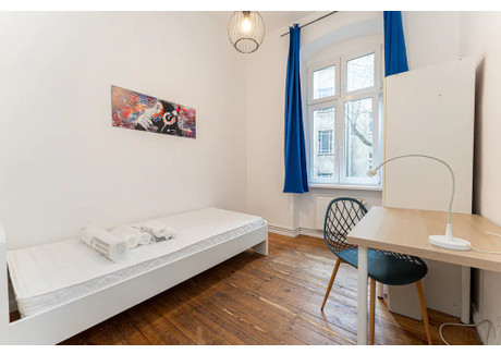 Mieszkanie do wynajęcia - Boxhagener Straße Berlin, Niemcy, 94 m², 662 USD (2706 PLN), NET-90208308