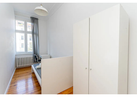 Mieszkanie do wynajęcia - Boxhagener Straße Berlin, Niemcy, 65 m², 612 USD (2465 PLN), NET-90208627